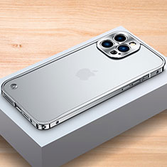 Custodia Lusso Alluminio Laterale Cover A04 per Apple iPhone 13 Pro Max Argento