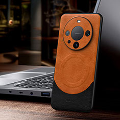 Custodia Lusso Pelle Cover con Mag-Safe Magnetic LD1 per Huawei Mate 60 Pro Arancione