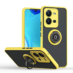 Custodia Silicone e Plastica Opaca Cover con Magnetico Anello Supporto QW2 per Vivo X80 Lite 5G Giallo