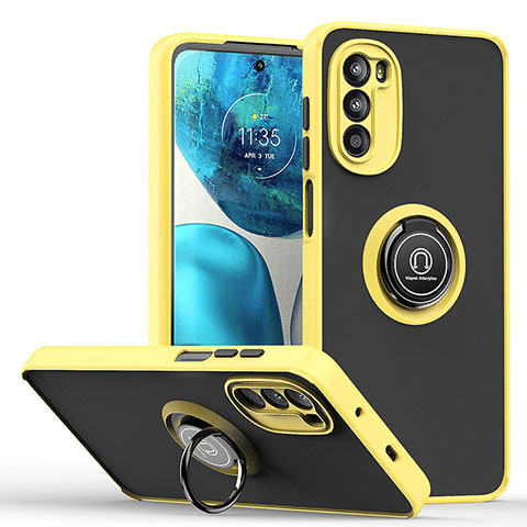 Custodia Silicone e Plastica Opaca Cover con Magnetico Anello Supporto S04 per Motorola Moto G82 5G Giallo