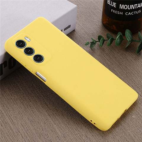 Custodia Silicone Ultra Sottile Morbida 360 Gradi Cover per Motorola Moto G200 5G Giallo