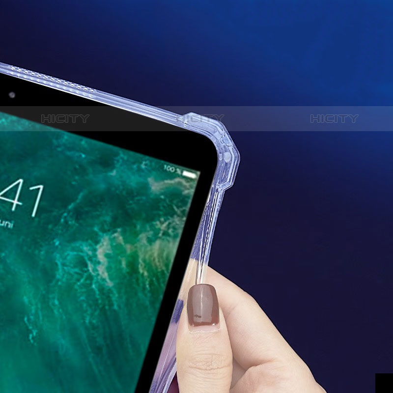 Custodia Silicone Trasparente Ultra Slim Cover Morbida con Supporto S01 per Apple iPad Pro 10.5 Chiaro